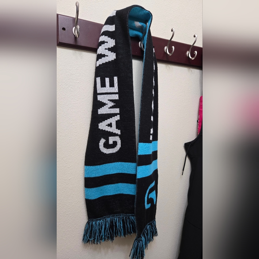 Logitech G Graphic Scarf - Picture 3 of 7